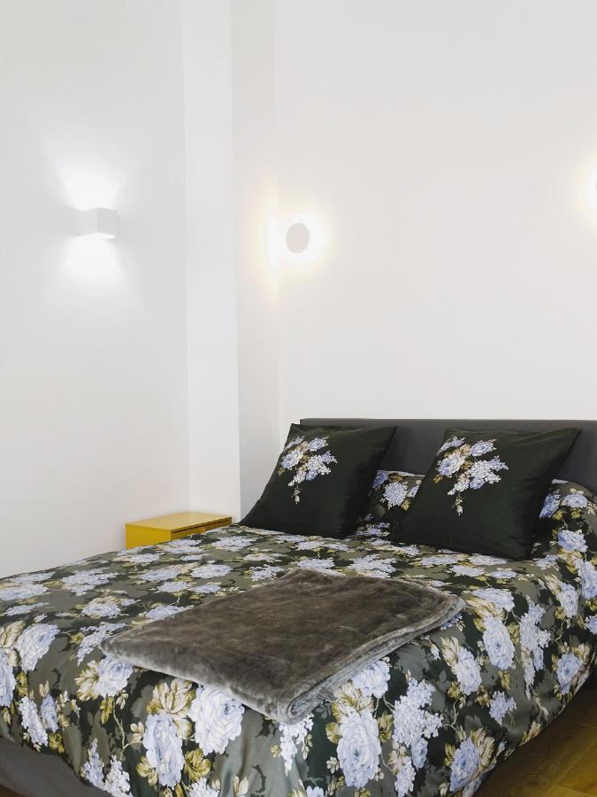 Augustins Fountain Studio Cosy Aix Centre Historique A 3 Minutes De Cours Mirabeau -Wifi-Smart Tv-Rue Calme 엑상프로방스 외부 사진