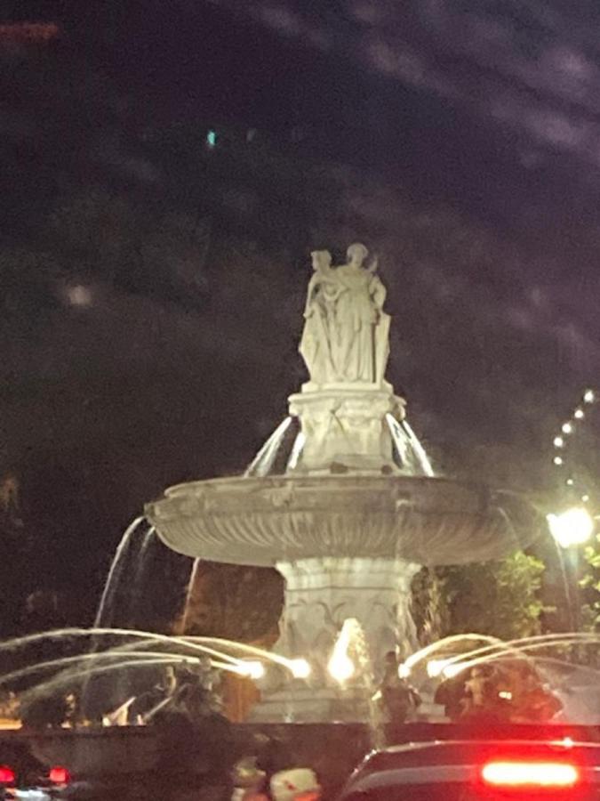 Augustins Fountain Studio Cosy Aix Centre Historique A 3 Minutes De Cours Mirabeau -Wifi-Smart Tv-Rue Calme 엑상프로방스 외부 사진