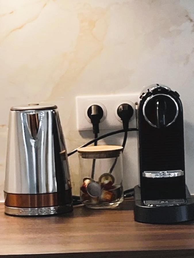 Augustins Fountain Studio Cosy Aix Centre Historique A 3 Minutes De Cours Mirabeau -Wifi-Smart Tv-Rue Calme 엑상프로방스 외부 사진