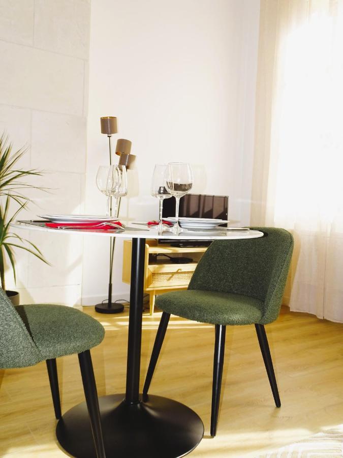 Augustins Fountain Studio Cosy Aix Centre Historique A 3 Minutes De Cours Mirabeau -Wifi-Smart Tv-Rue Calme 엑상프로방스 외부 사진