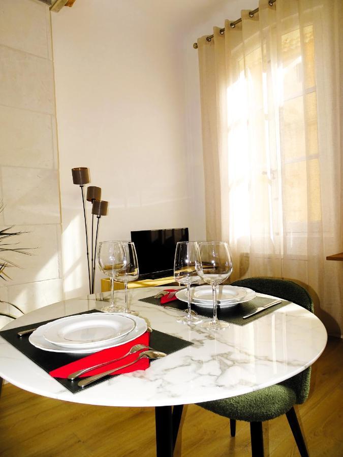 Augustins Fountain Studio Cosy Aix Centre Historique A 3 Minutes De Cours Mirabeau -Wifi-Smart Tv-Rue Calme 엑상프로방스 외부 사진