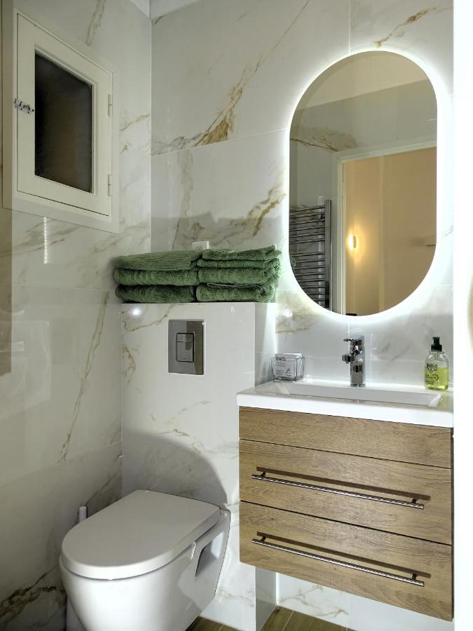 Augustins Fountain Studio Cosy Aix Centre Historique A 3 Minutes De Cours Mirabeau -Wifi-Smart Tv-Rue Calme 엑상프로방스 외부 사진